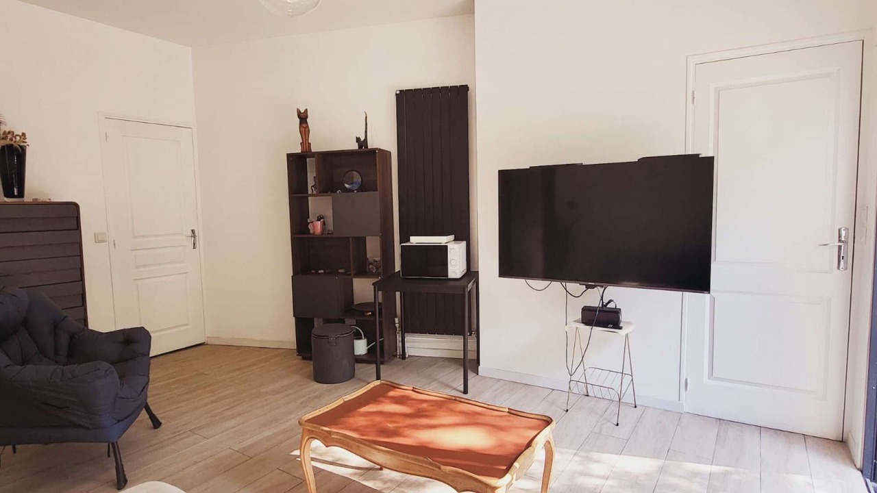 Photo of Livingroom in Le Plessis-Robinson