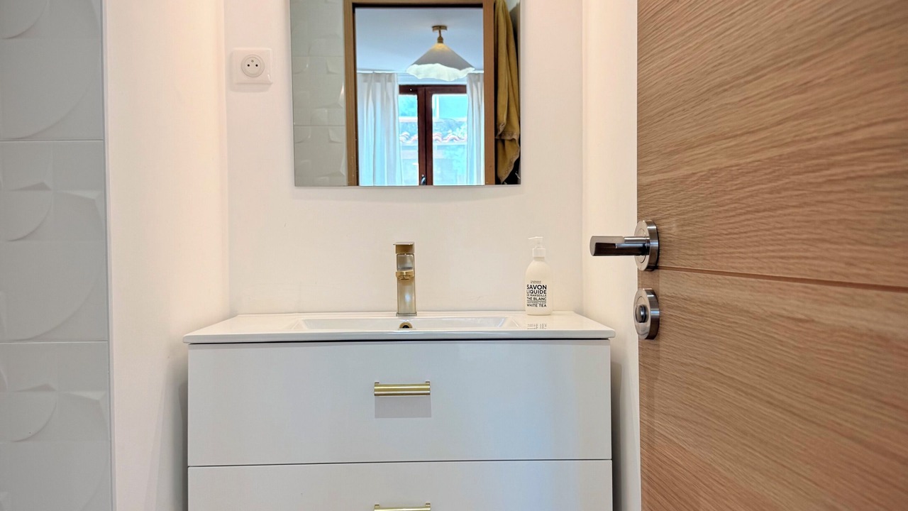 Photo of Bathroom in Martigues