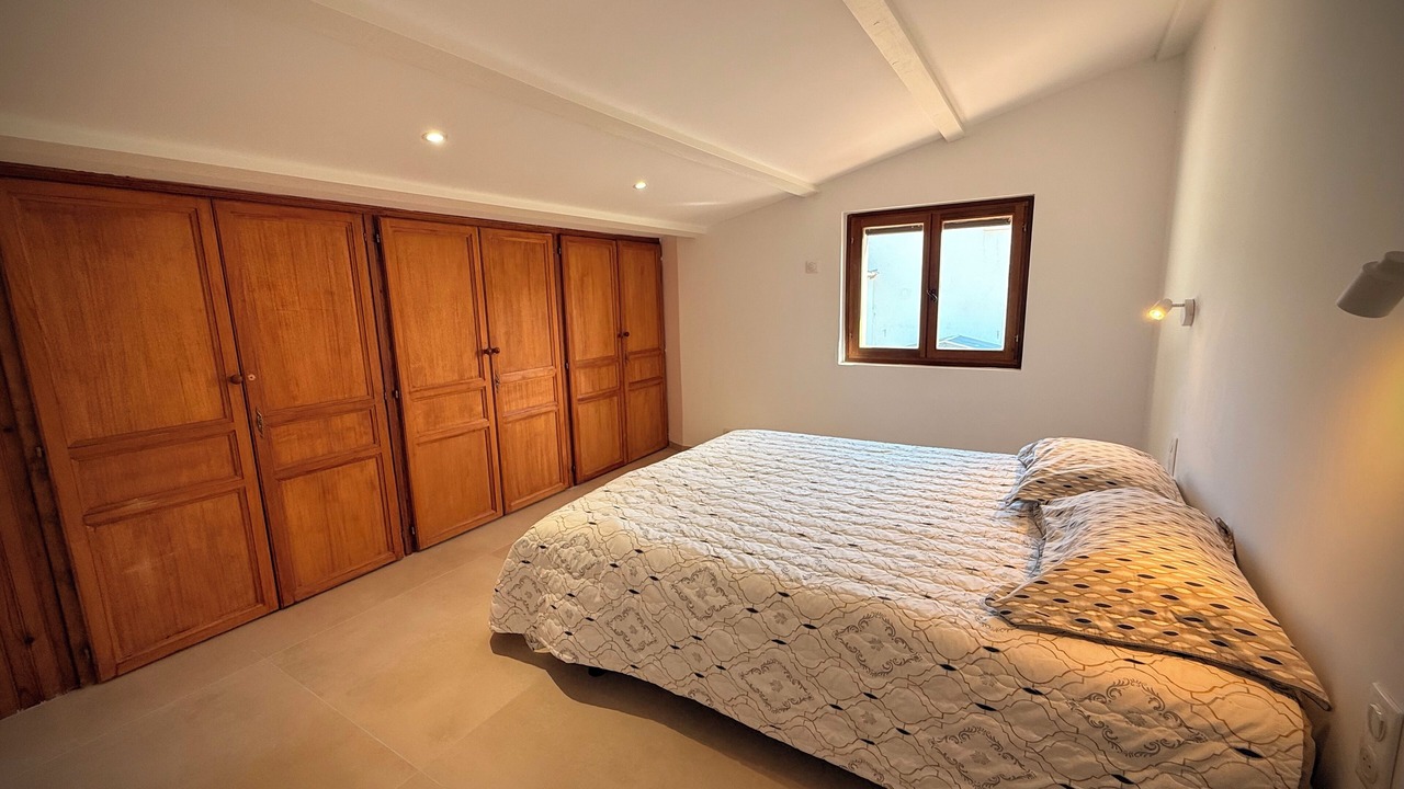 Photo of Bedroom in Martigues