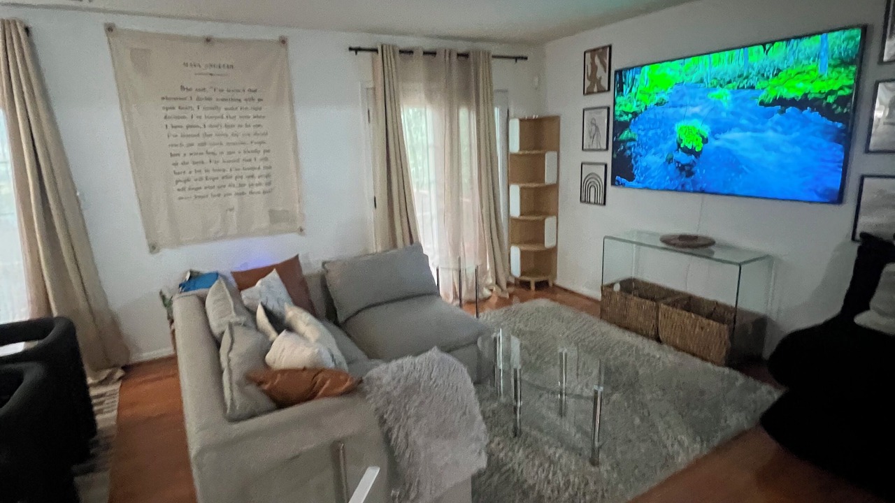 Photo of Livingroom in Walker Mill