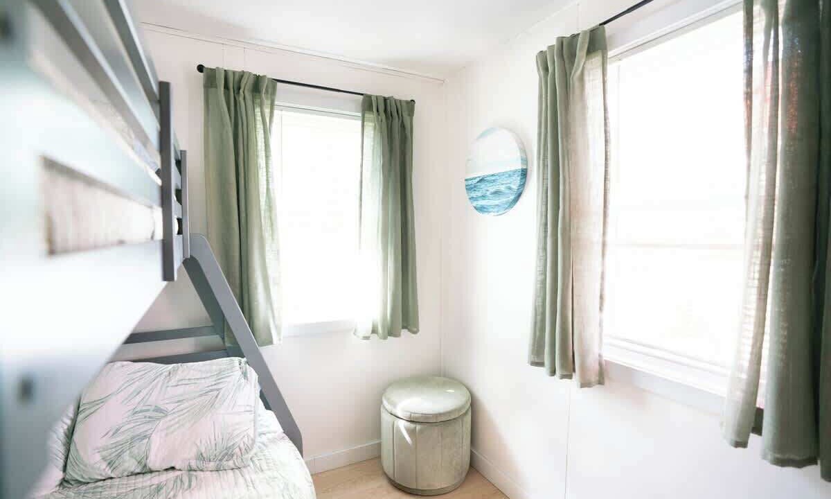 Photo of Bedroom in Kenyon