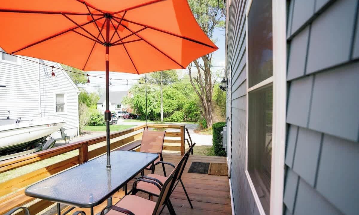 Photo of Outdoor in Kenyon