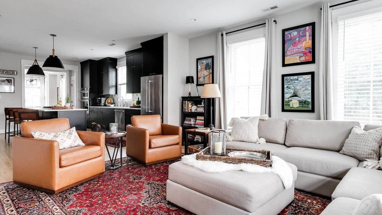 Photo of Livingroom in Church Hill