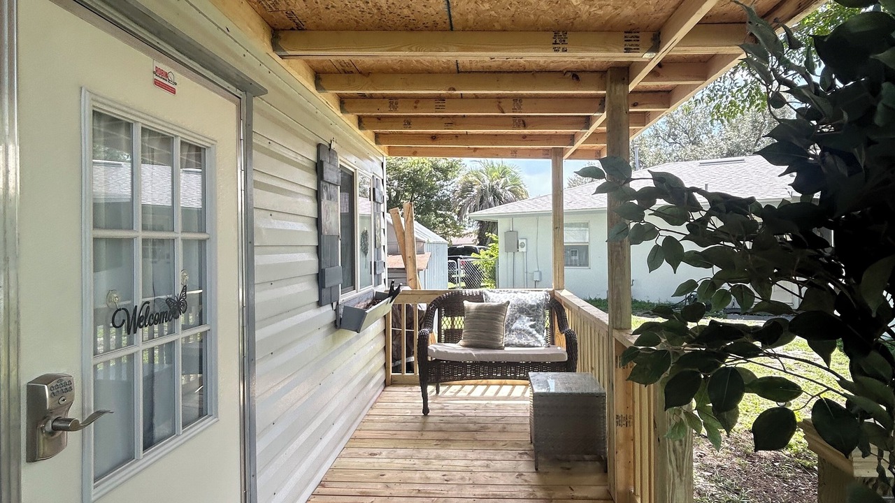 Photo of Patio Balcony in Deltona Lakes