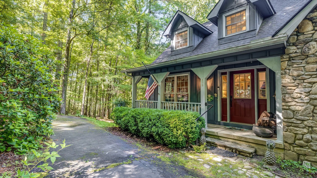 Photo of Outdoor in Rambling Ridge