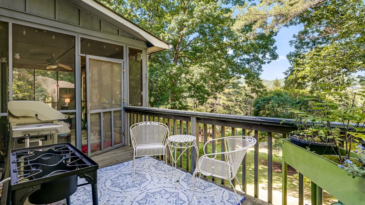 Photo of Outdoor in Rambling Ridge