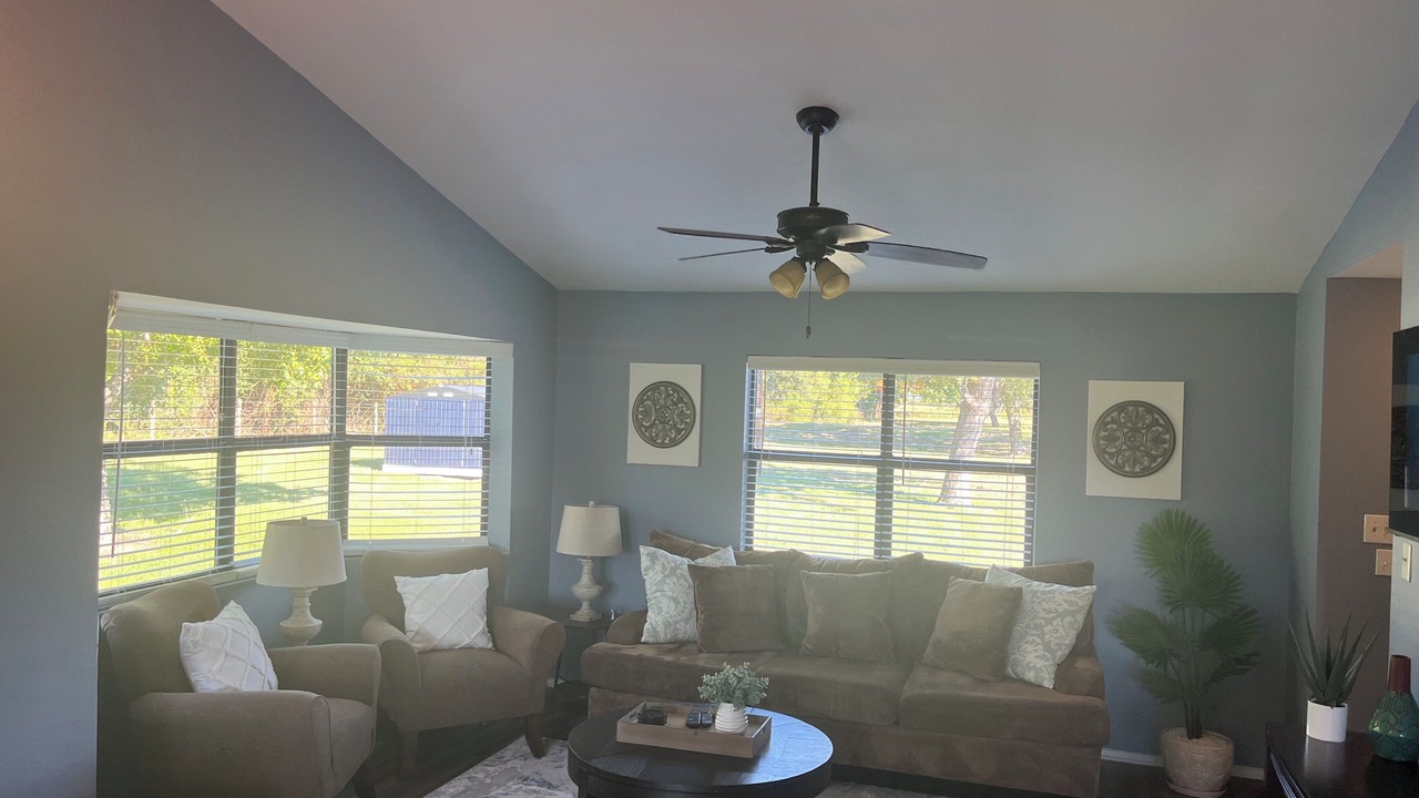Photo of Livingroom in Burton