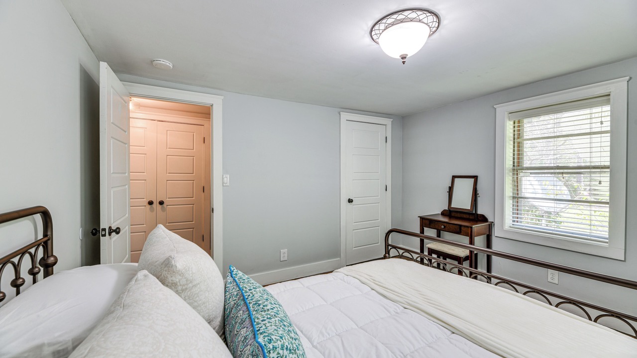 Photo of Bedroom in Newnan
