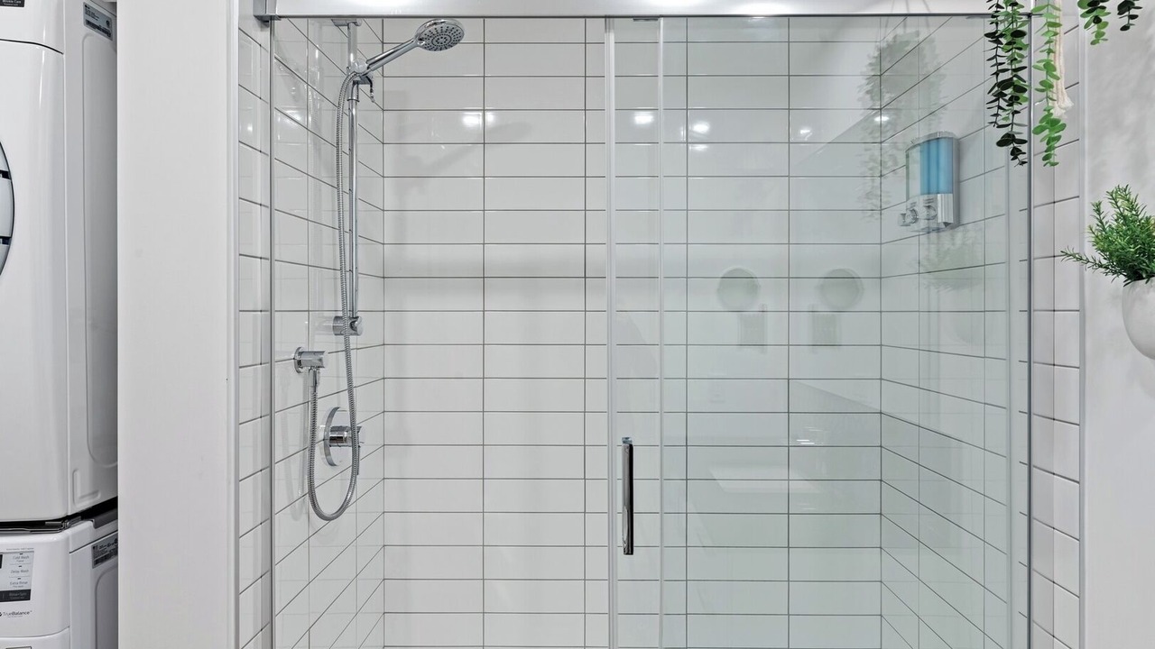 Photo of Bathroom in Saint-Roch