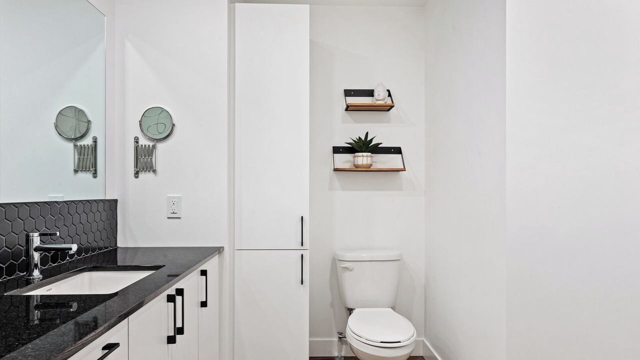 Photo of Bathroom in Saint-Roch