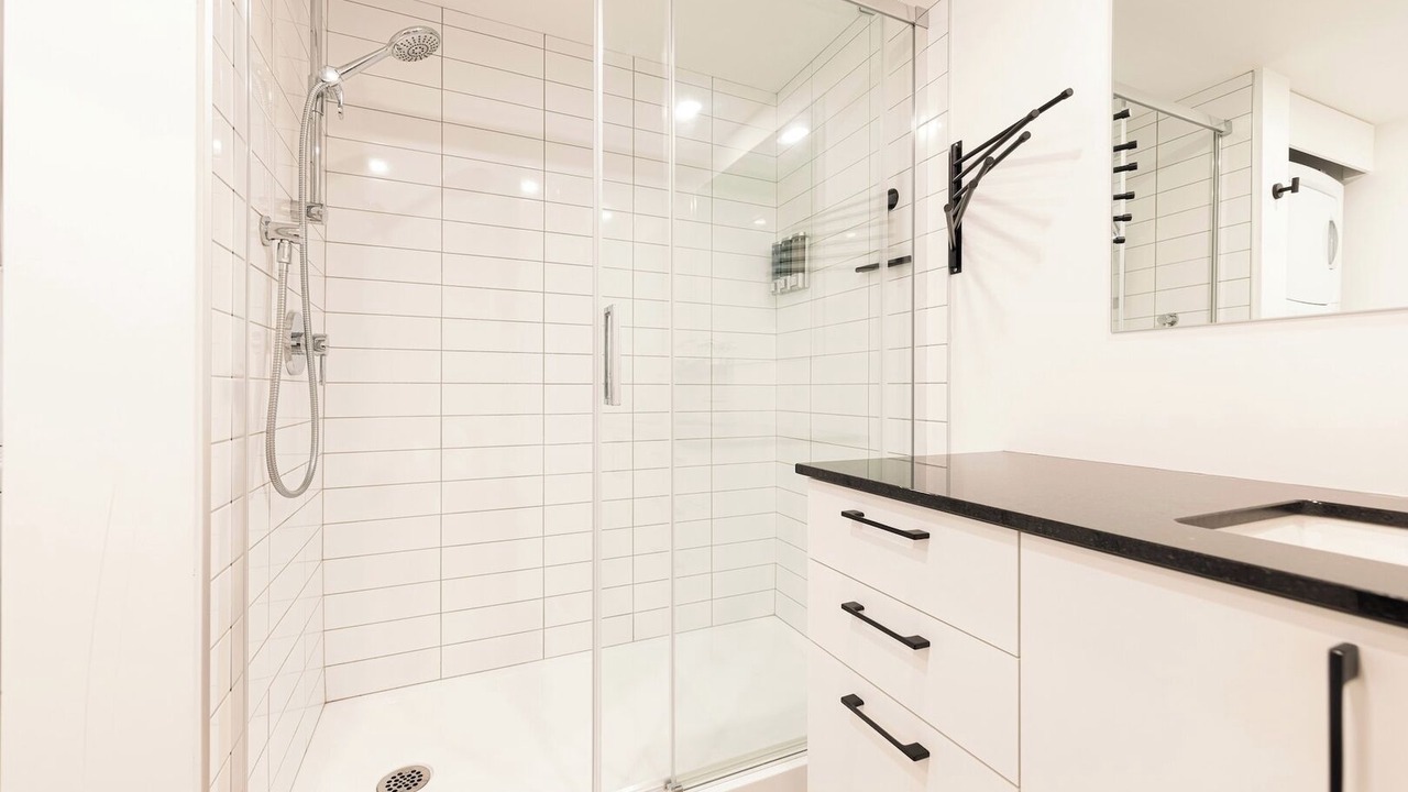 Photo of Bathroom in Saint-Roch