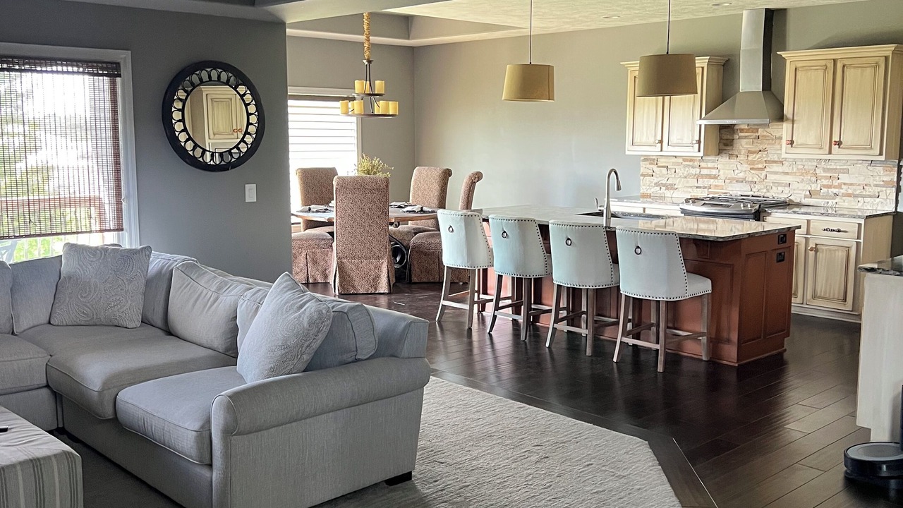 Photo of Livingroom in West Omaha
