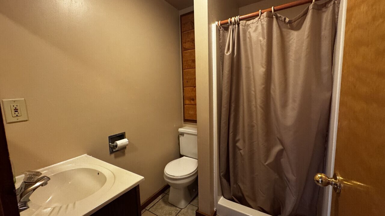 Photo of Bathroom in Crystal Falls