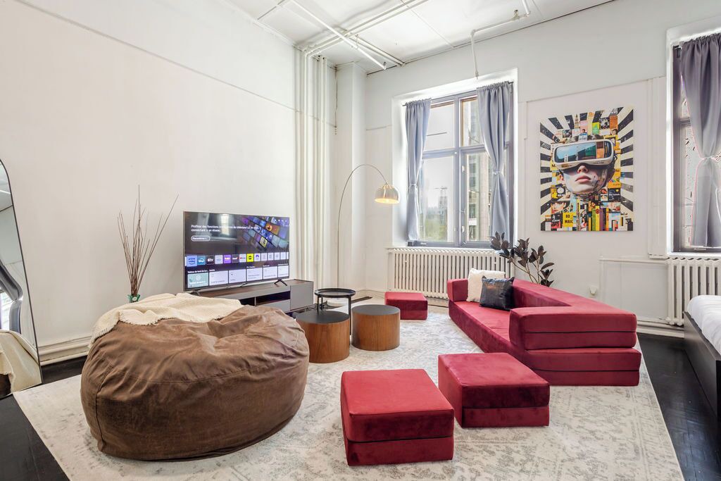 Photo of Livingroom in International District