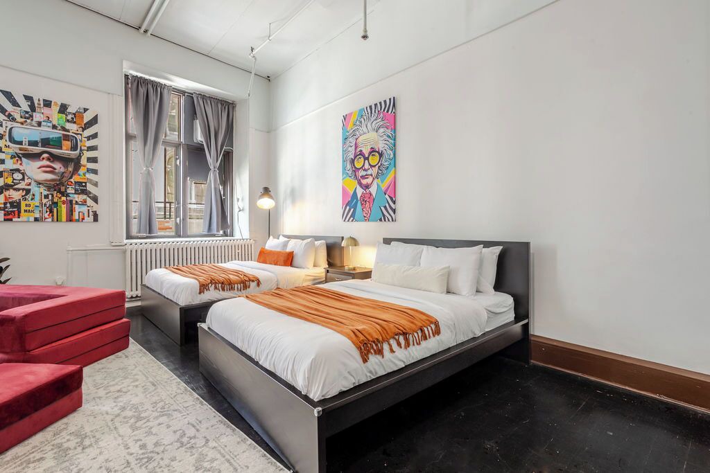Photo of Bedroom in International District