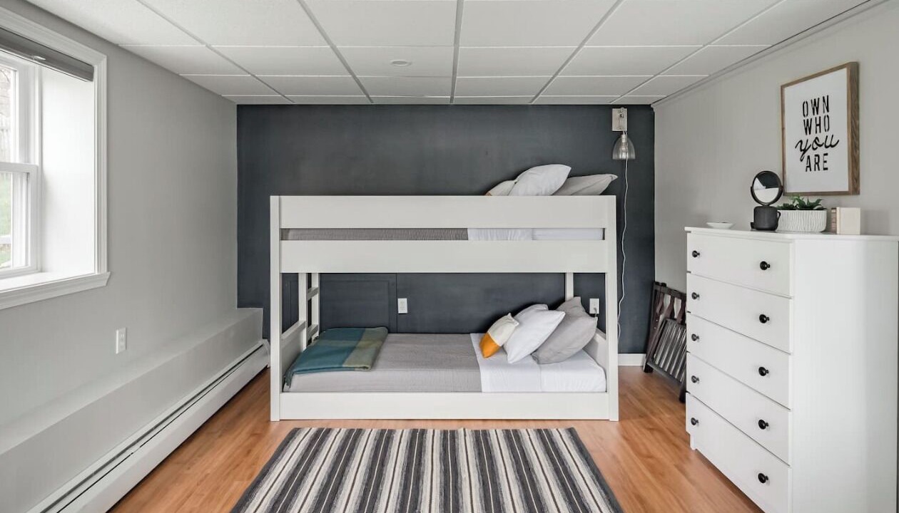 Photo of Bedroom in Malletts Bay