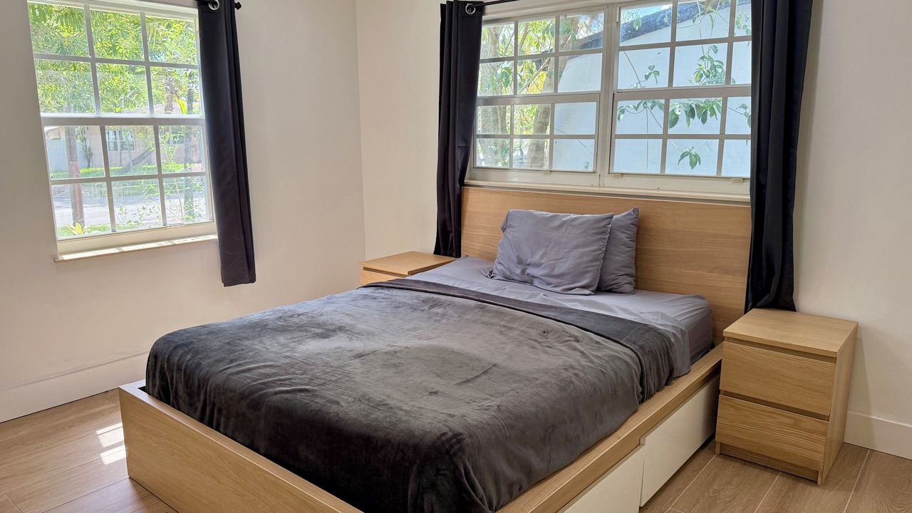 Photo of Bedroom in North Miami Beach