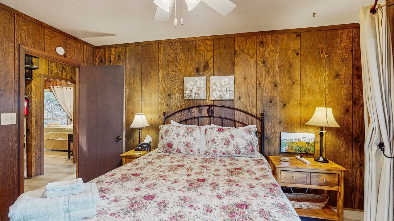 Photo of Bedroom in Beech Mountain