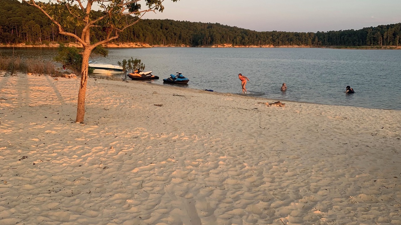 Photo of Others in Elizabeth