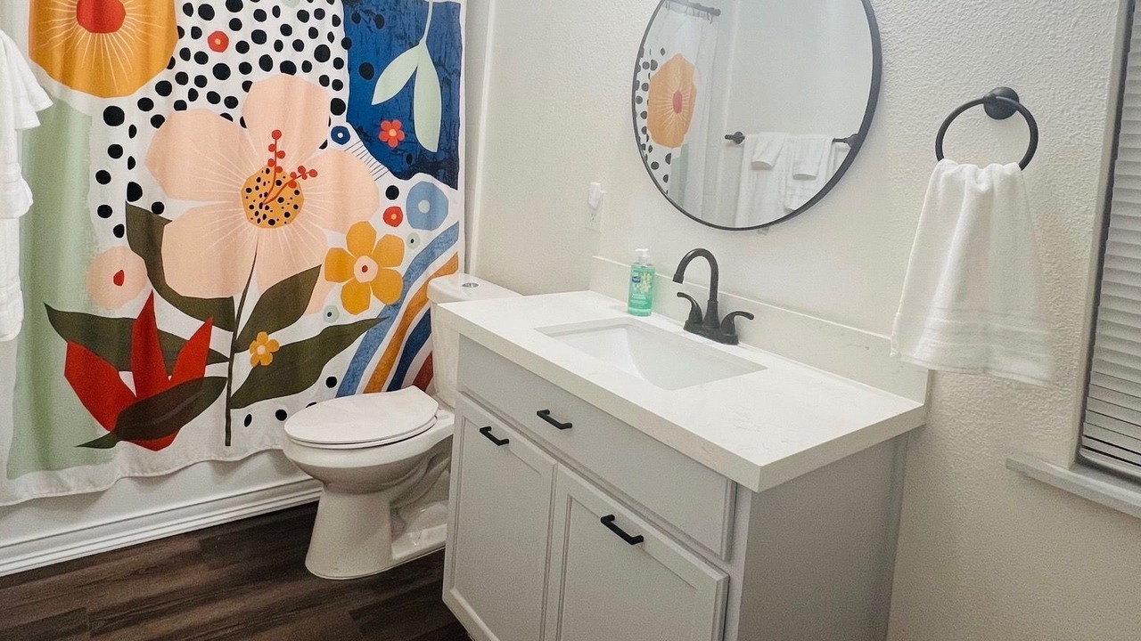 Photo of Bathroom in Bay City