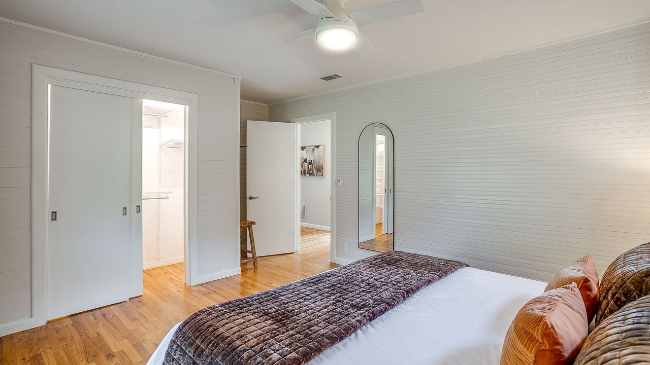Photo of Bedroom in Decatur
