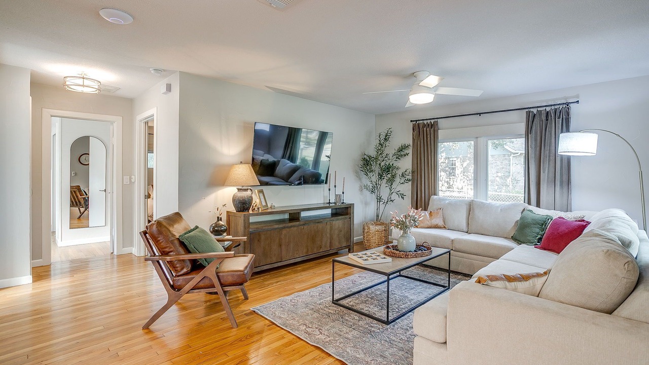 Photo of Livingroom in Decatur