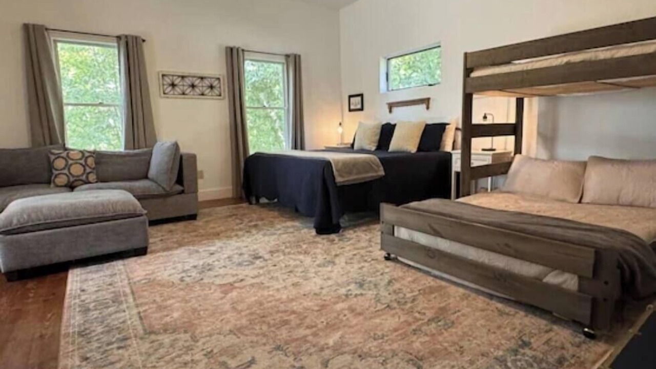 Photo of Bedroom in Valley Head