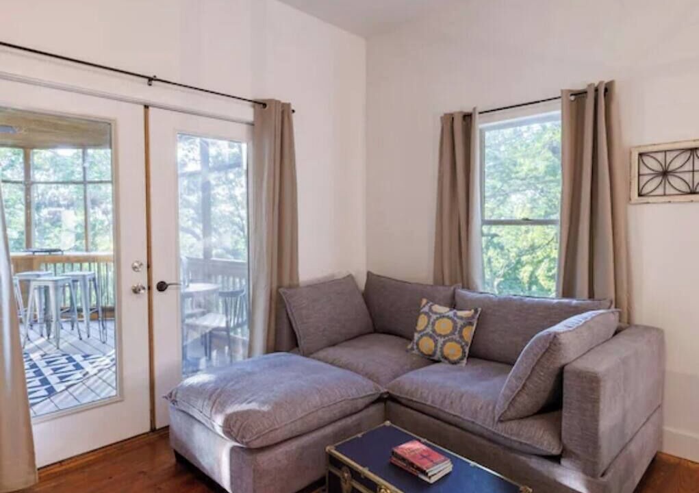 Photo of Livingroom in Valley Head