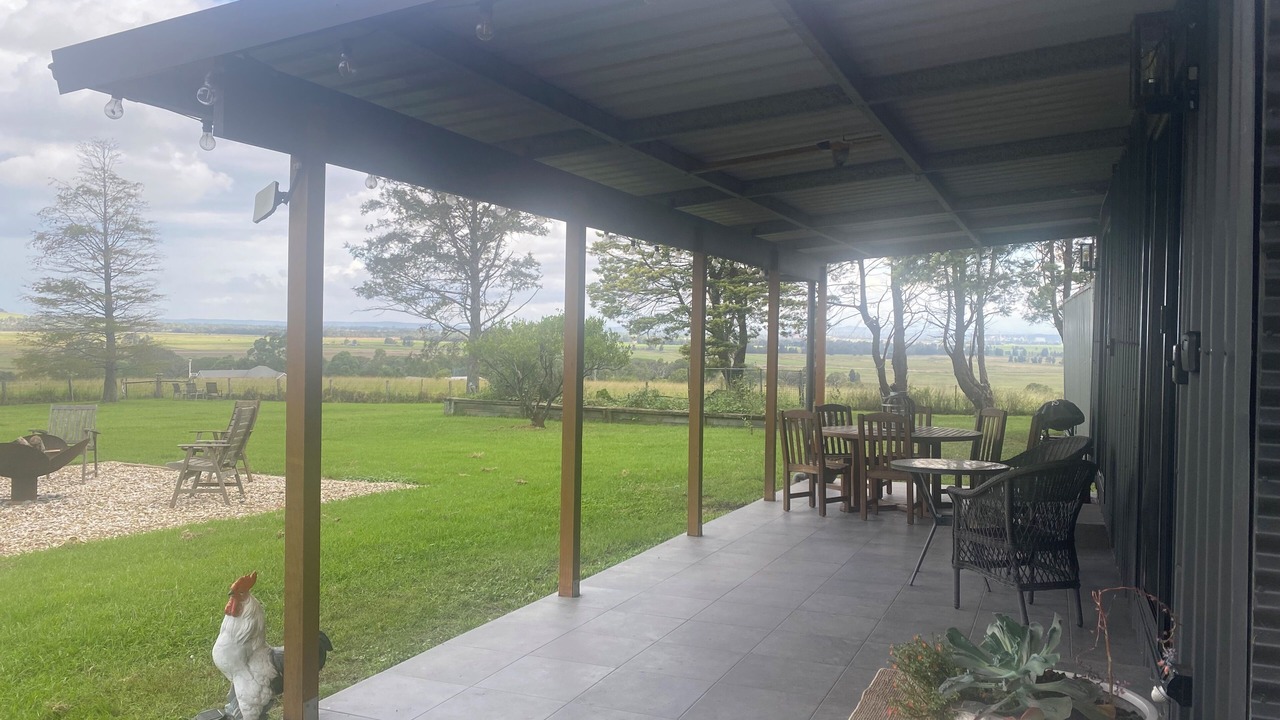 Photo of Outdoor in Jaspers Brush