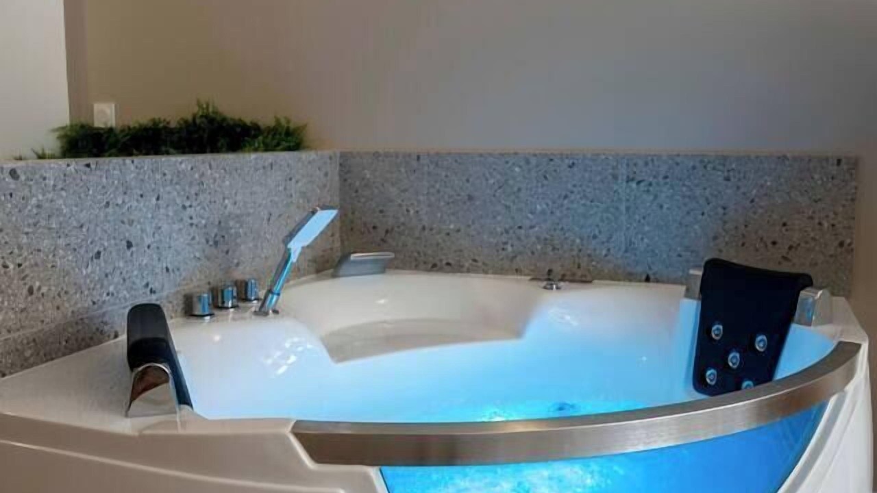 Photo of Bathroom in Nemours