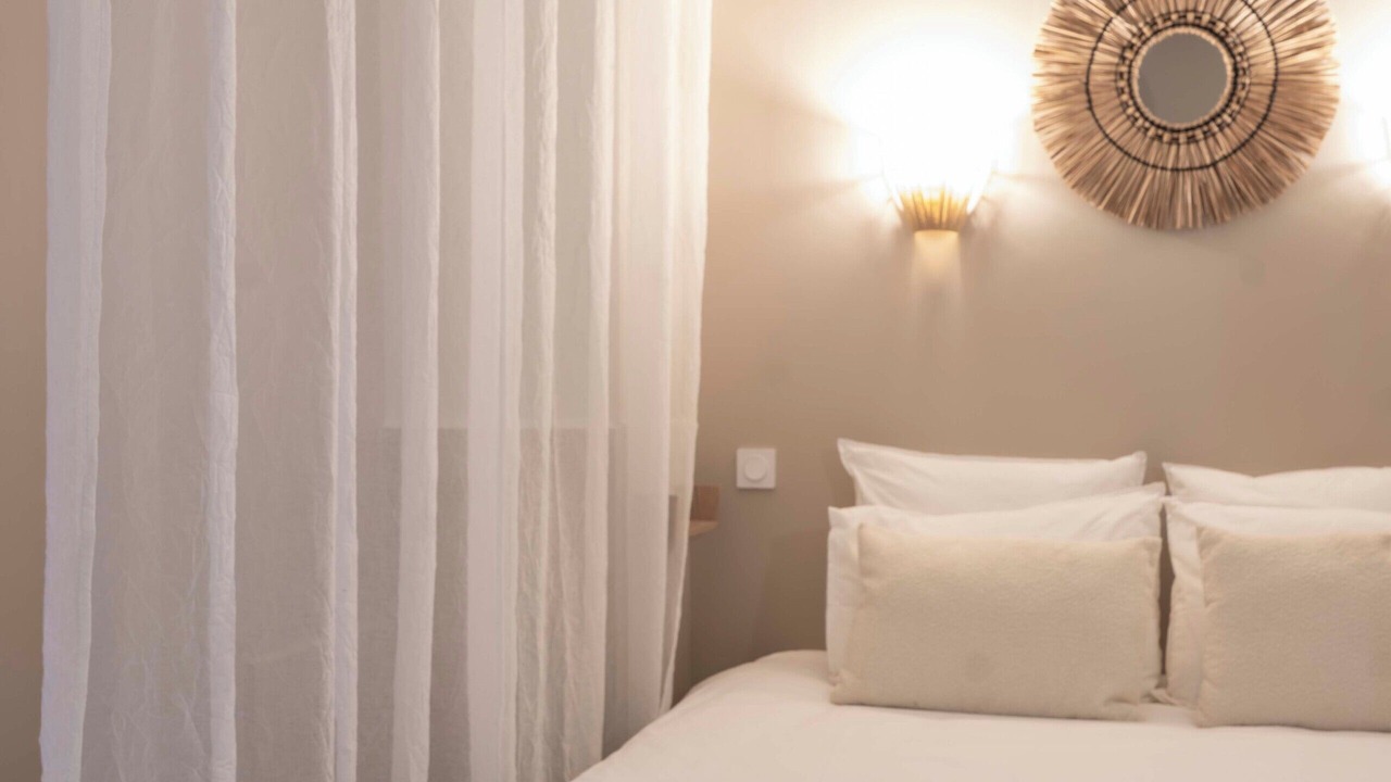 Photo of Bedroom in Nemours