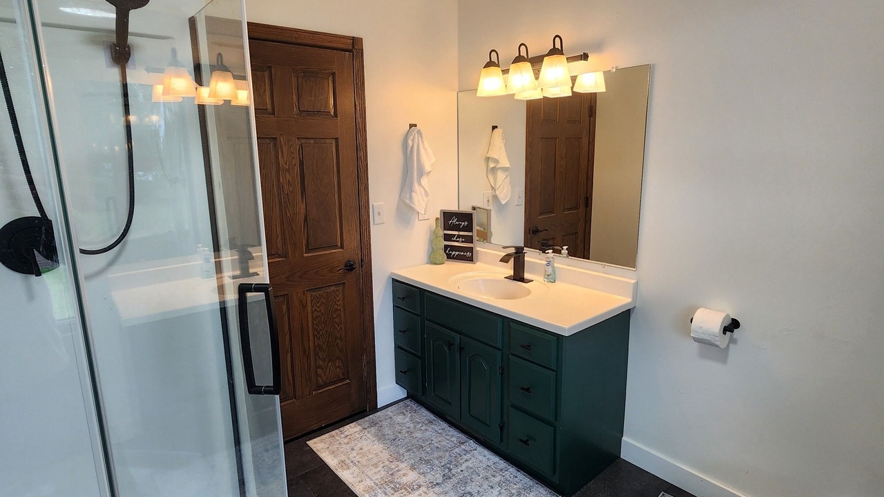 Photo of Bathroom in Ashby