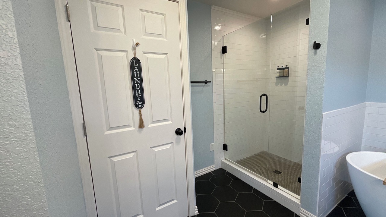 Photo of Bedroom in Piney