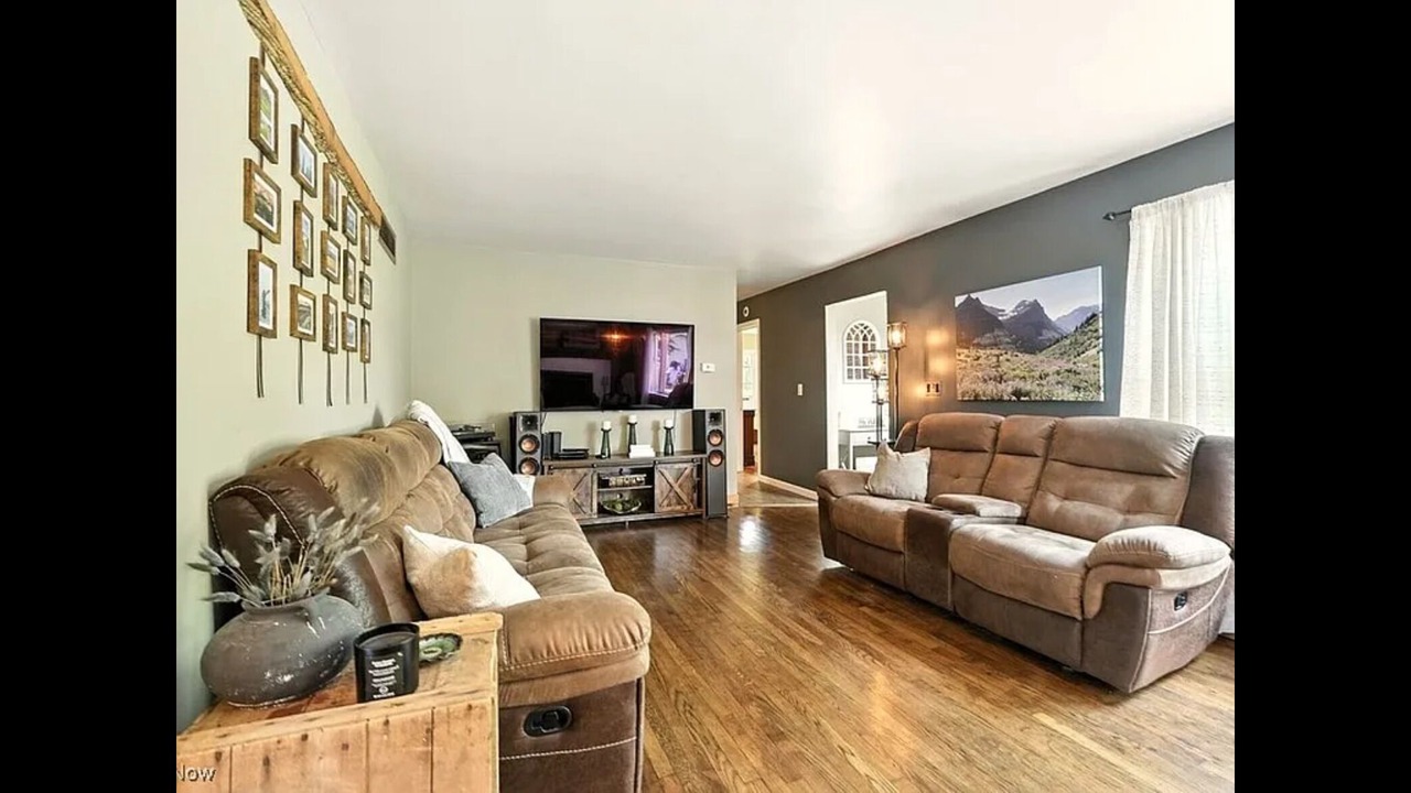 Photo of Livingroom in Stow