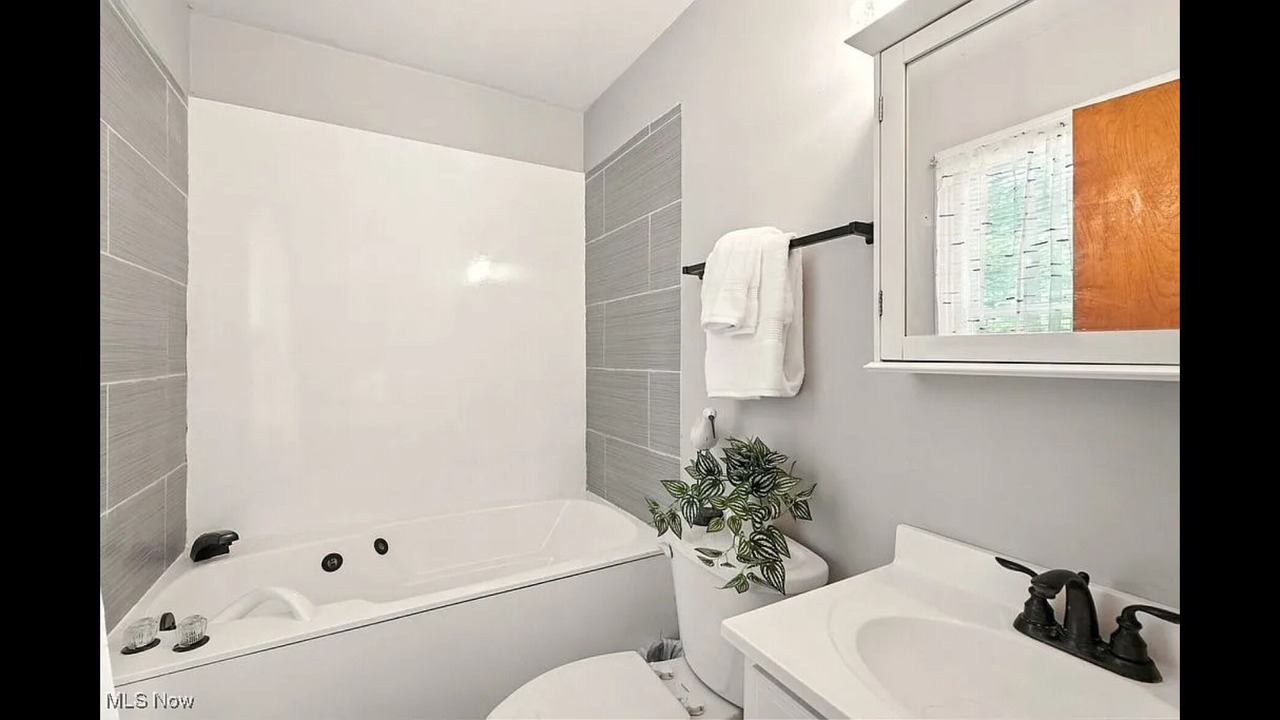 Photo of Bathroom in Stow