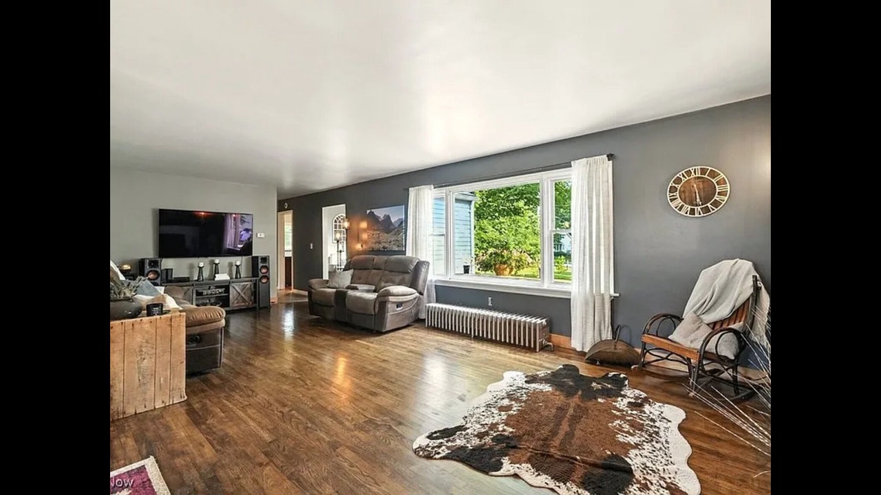 Photo of Livingroom in Stow