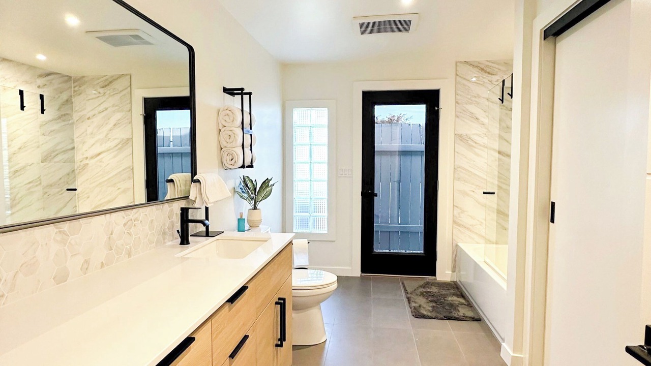 Photo of Bathroom in Bonney Lake