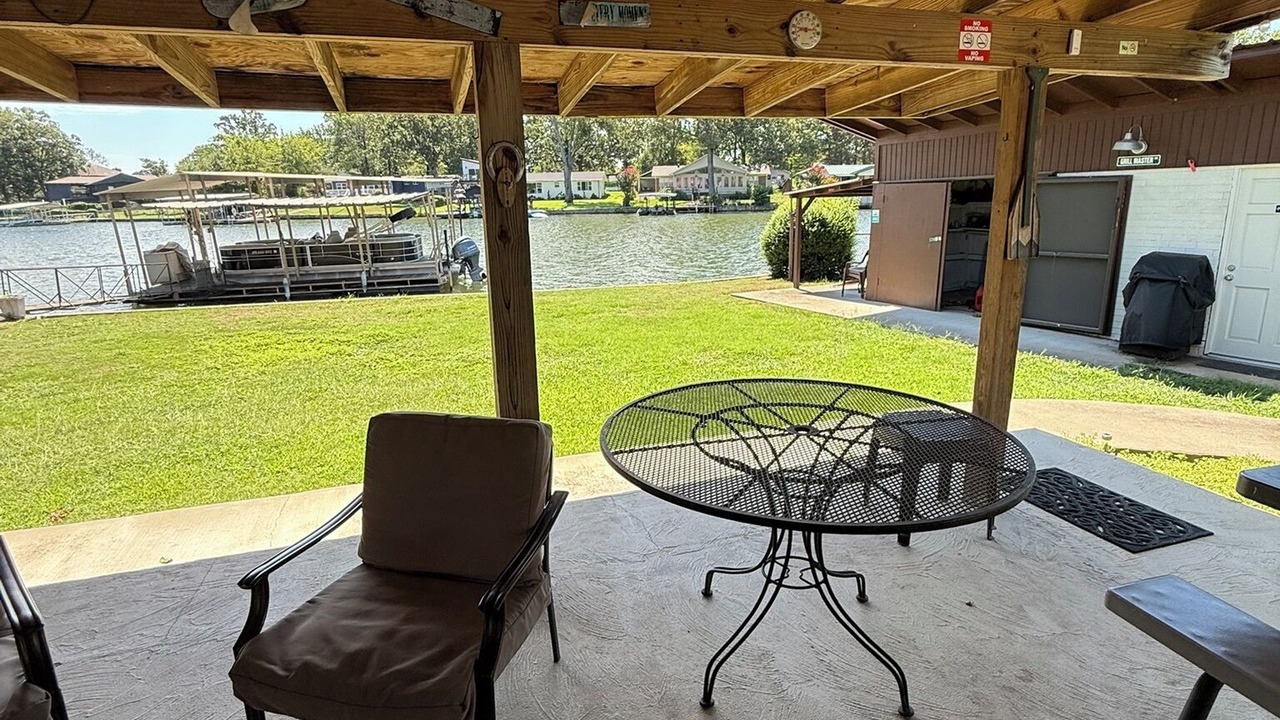 Photo of Outdoor in Lake Hamilton