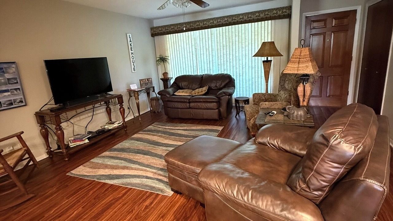 Photo of Livingroom in Lake Hamilton