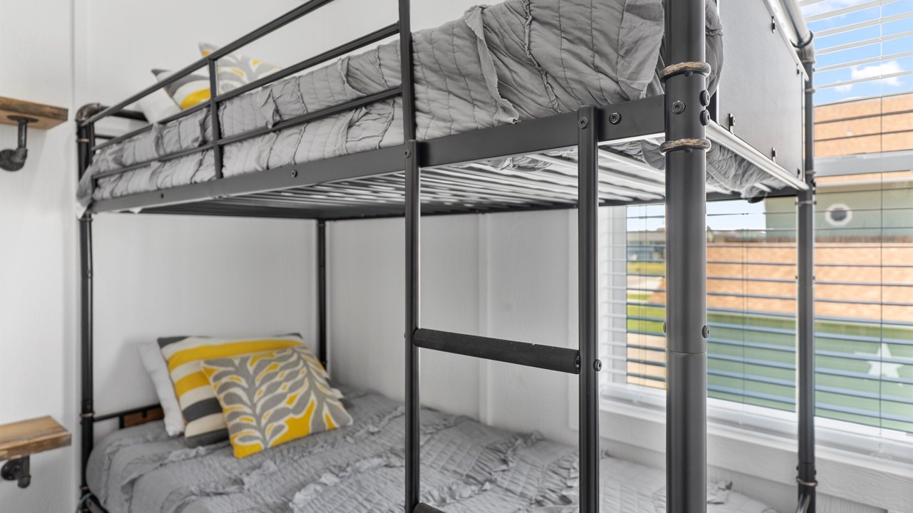 Photo of Bedroom in Cedar Lane