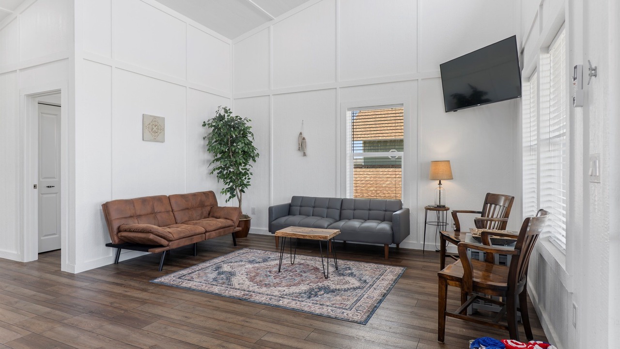 Photo of Livingroom in Cedar Lane