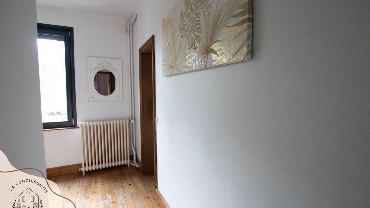 Photo of Others in Lens