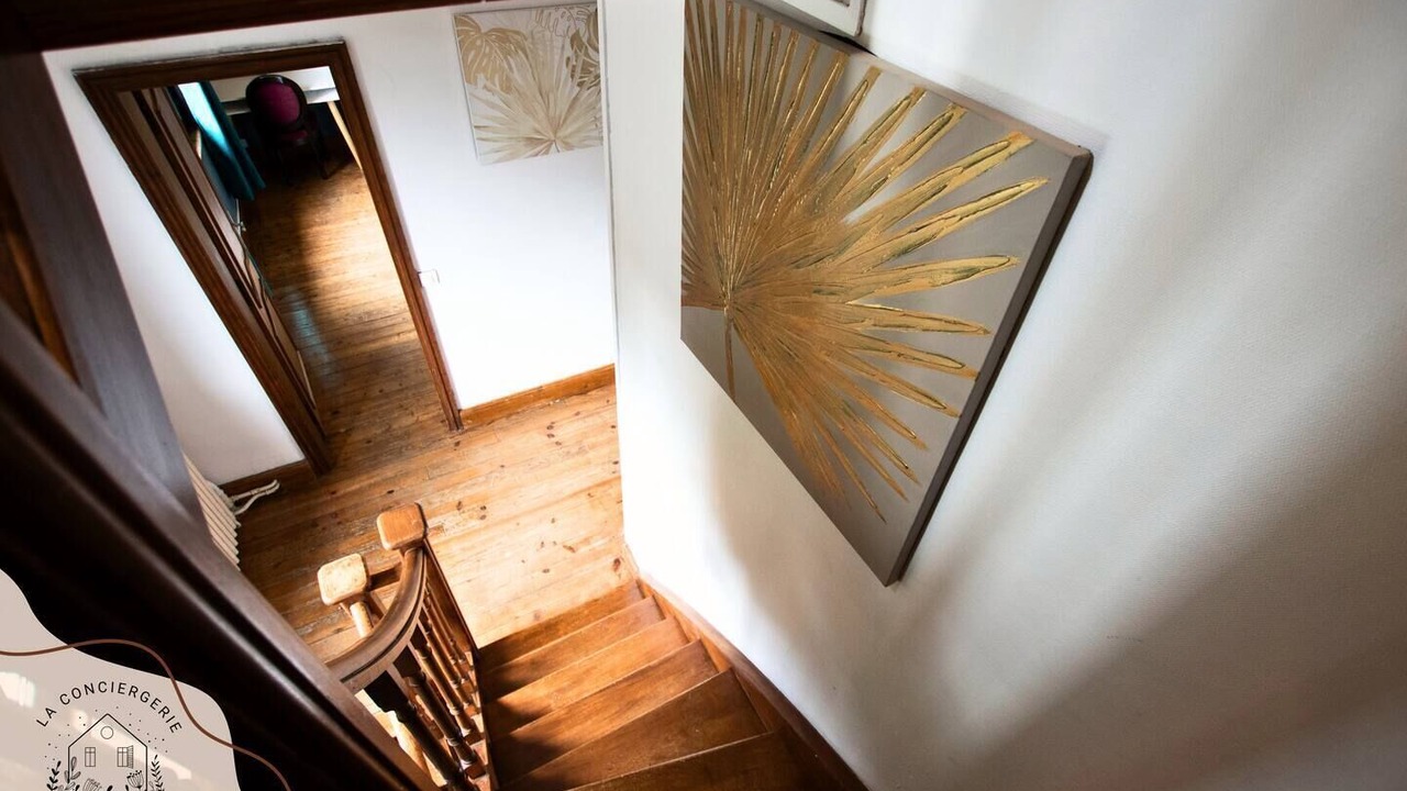 Photo of Others in Lens