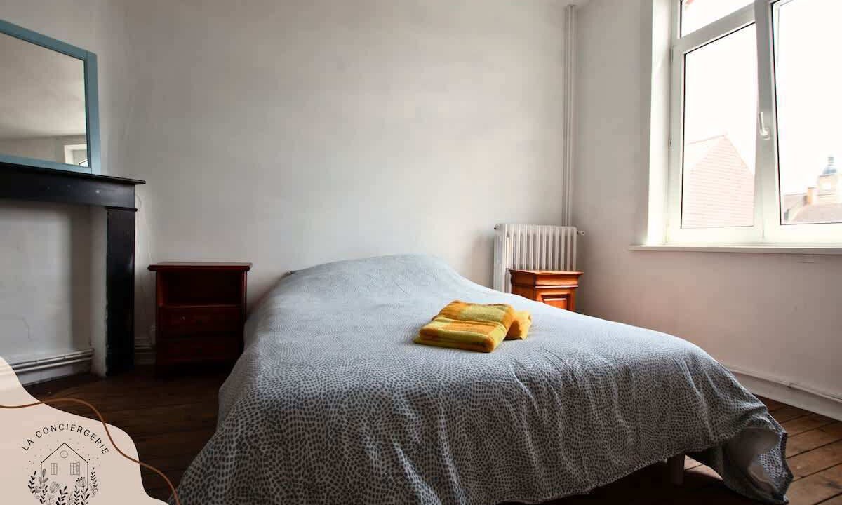 Photo of Others in Lens