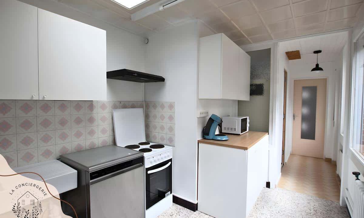 Photo of Others in Lens