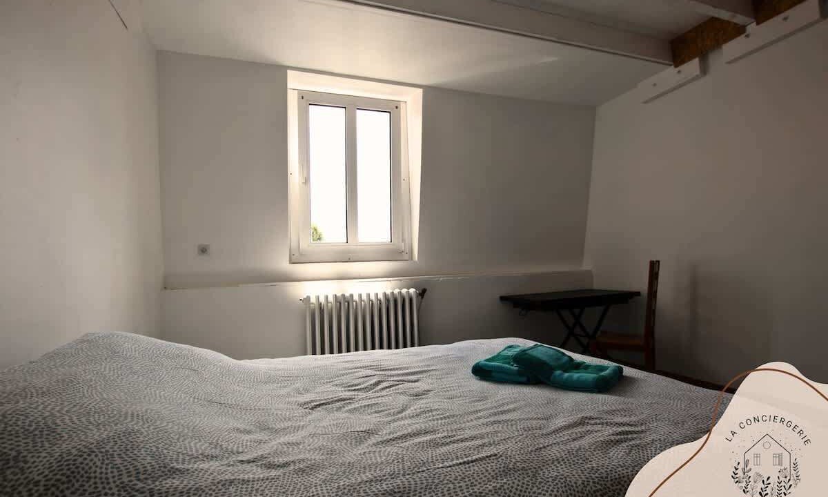 Photo of Others in Lens