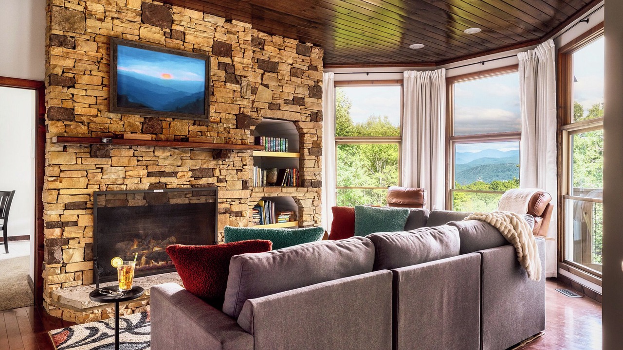Photo of Livingroom in Chalet Village