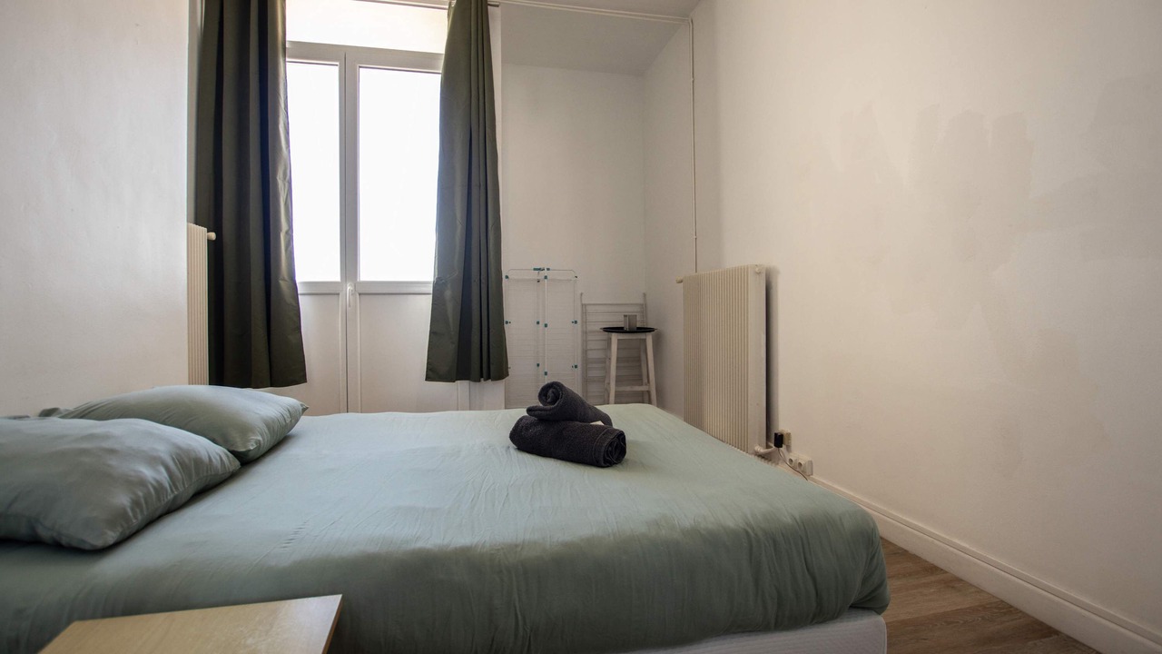 Photo of Bedroom in Douai