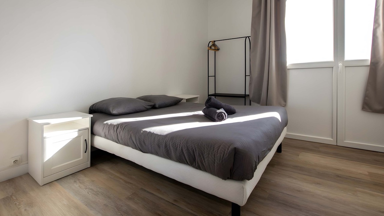 Photo of Bedroom in Douai