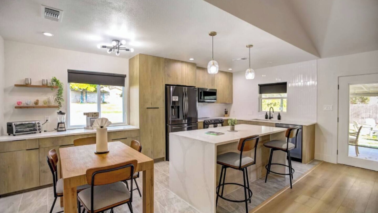 Photo of Kitchen in North Austin Civic Association
